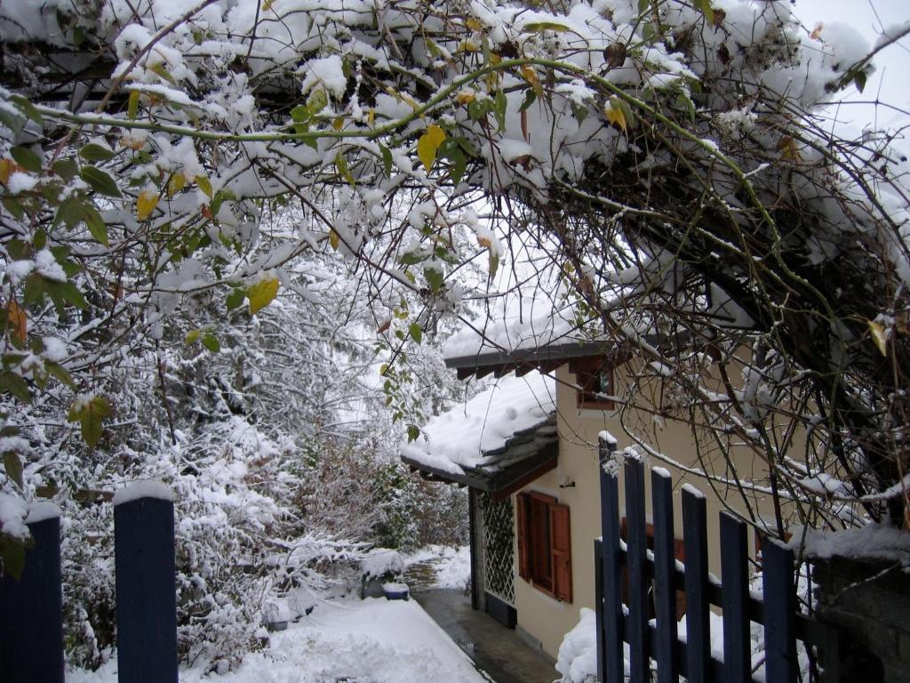 Vila Il Giardino Dell'Artemisia Pila  Exteriér fotografie